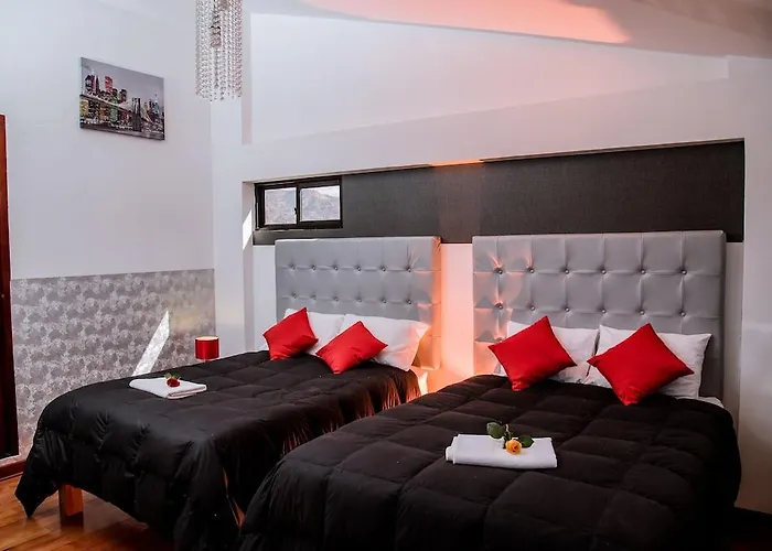 Hotel Rhouse 3*