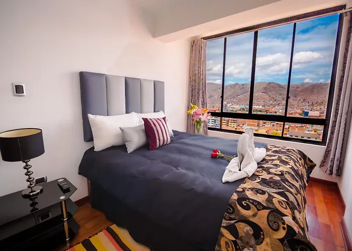 Rhouse Hotel 3*