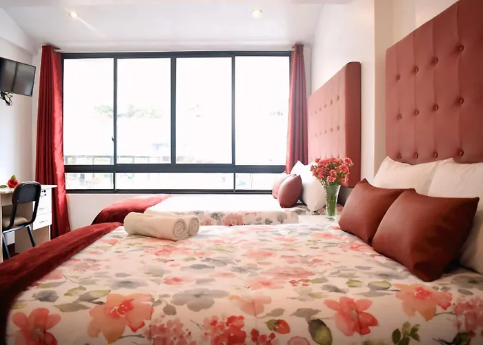 Rhouse Hotel