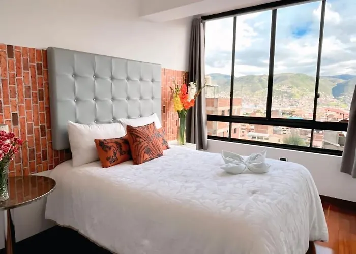 Rhouse Hotel 3*
