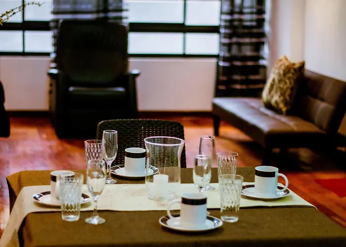 Rhouse Hotel